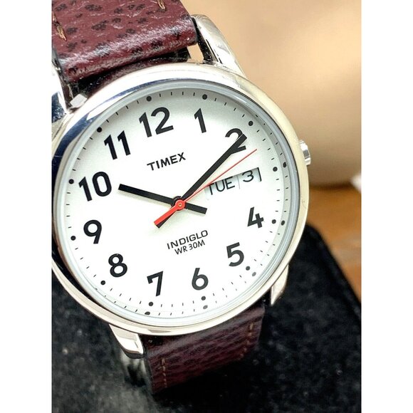 Timex Men's Watch T20041 Quartz Indiglo White Dial Day Date Leather Strap 35mm - Picture 13 of 14